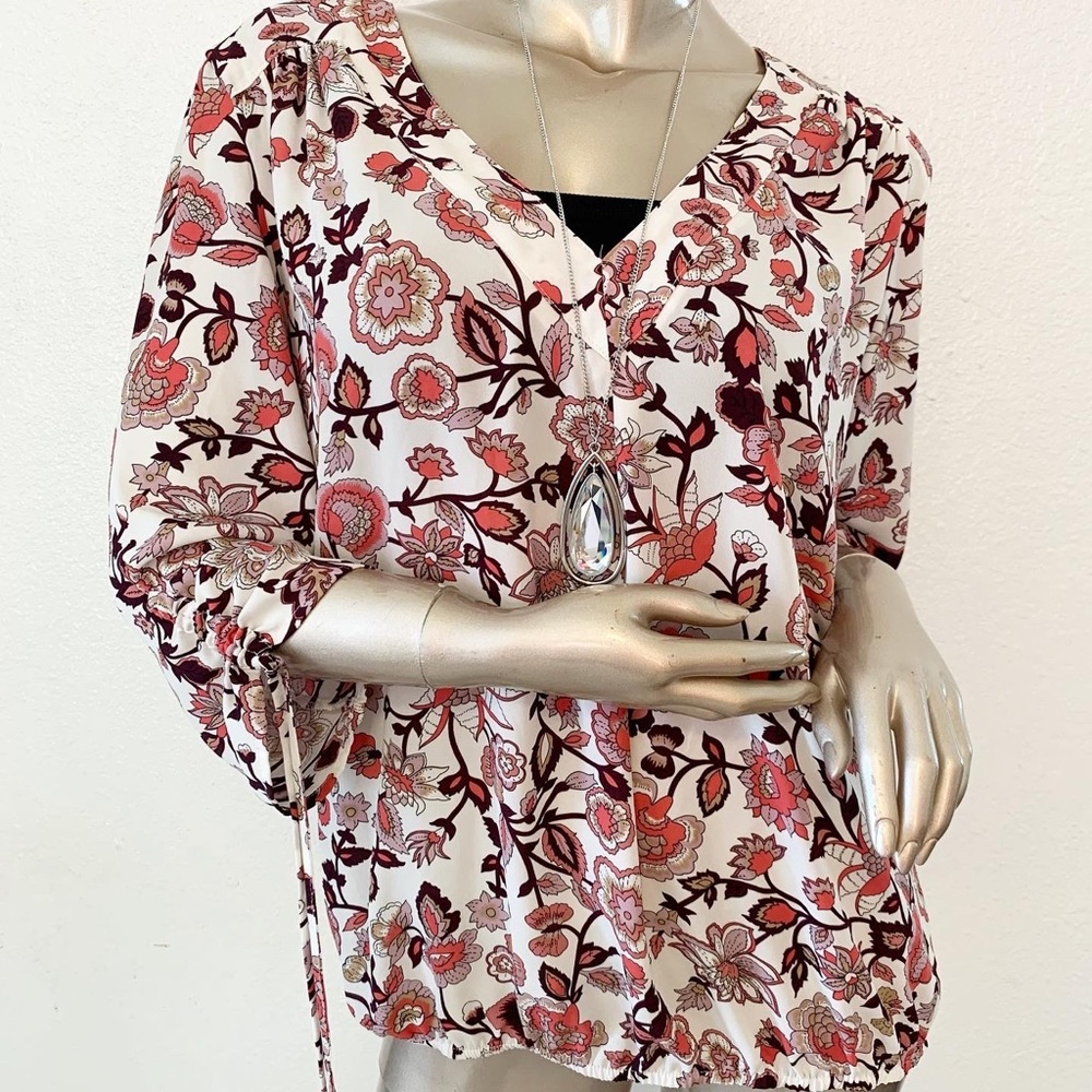 ❤️floral blouse size large ❤️